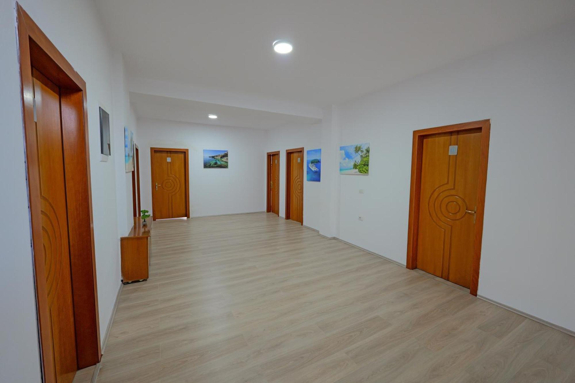 Hotel Holiday Sarande Luaran gambar