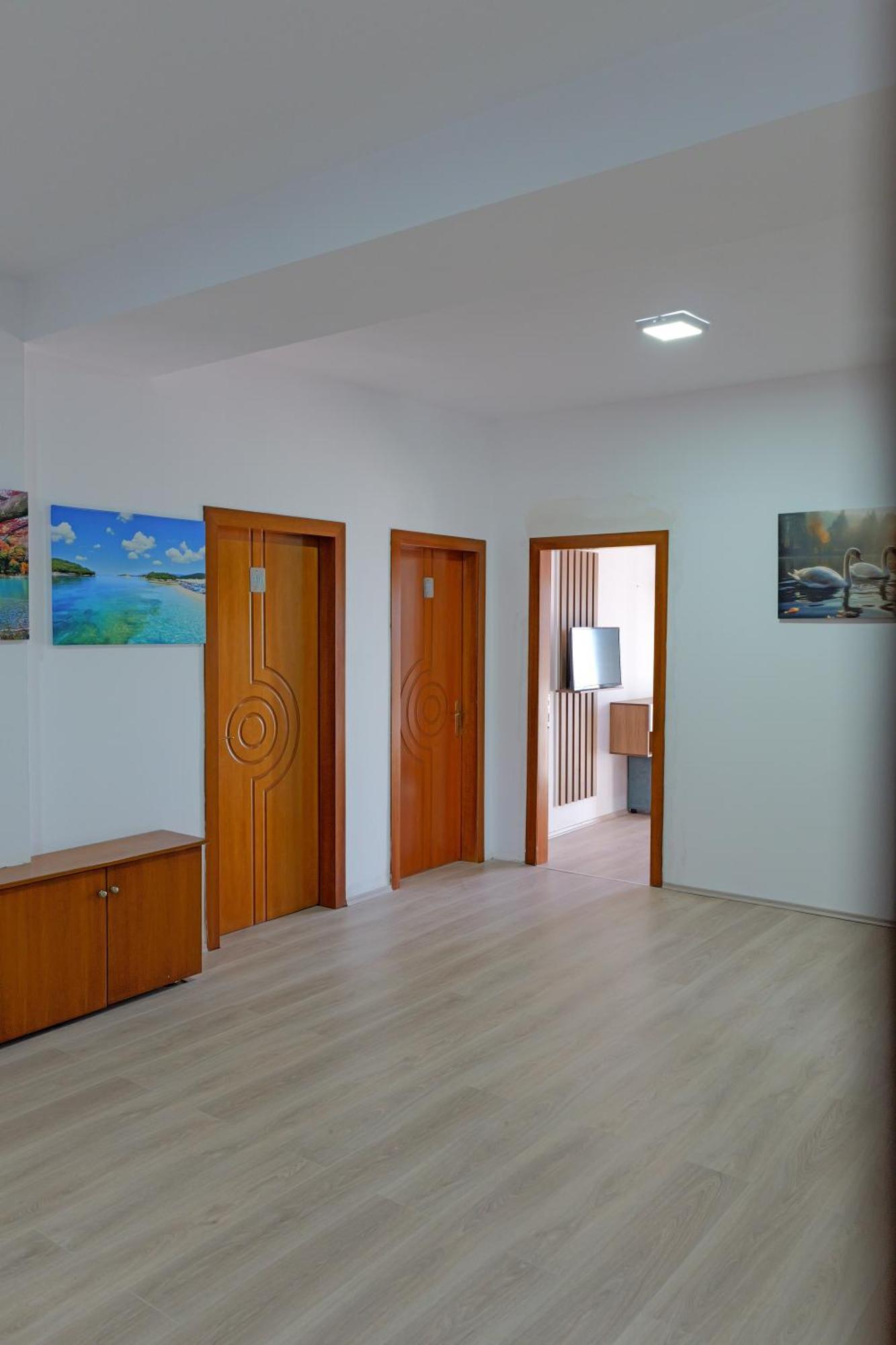 Hotel Holiday Sarande Luaran gambar