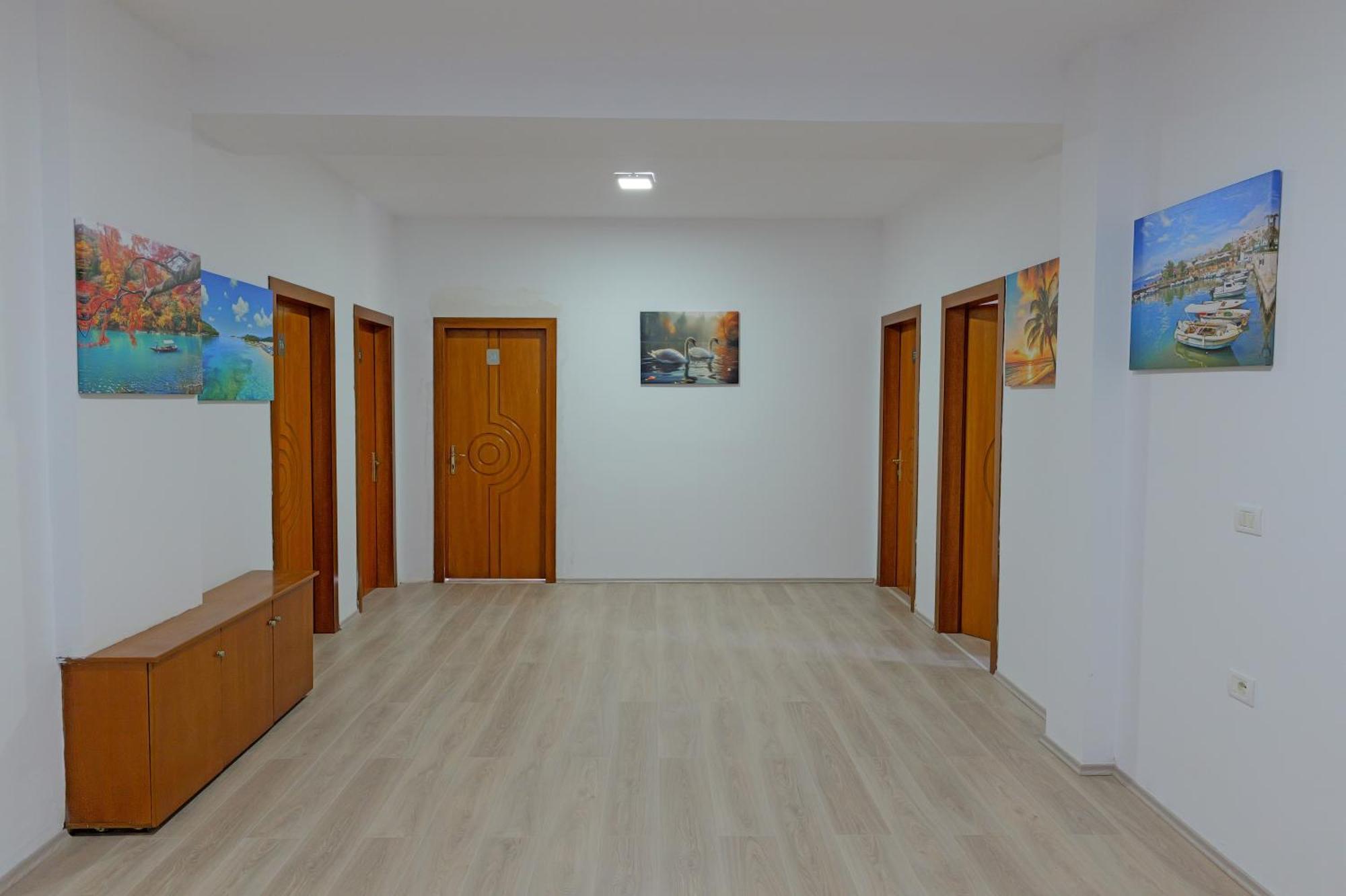 Hotel Holiday Sarande Luaran gambar