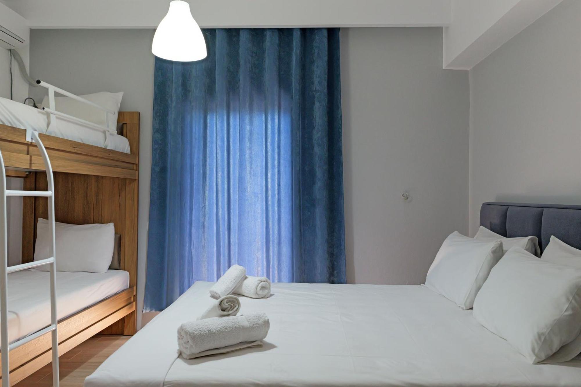 Hotel Holiday Sarande Luaran gambar