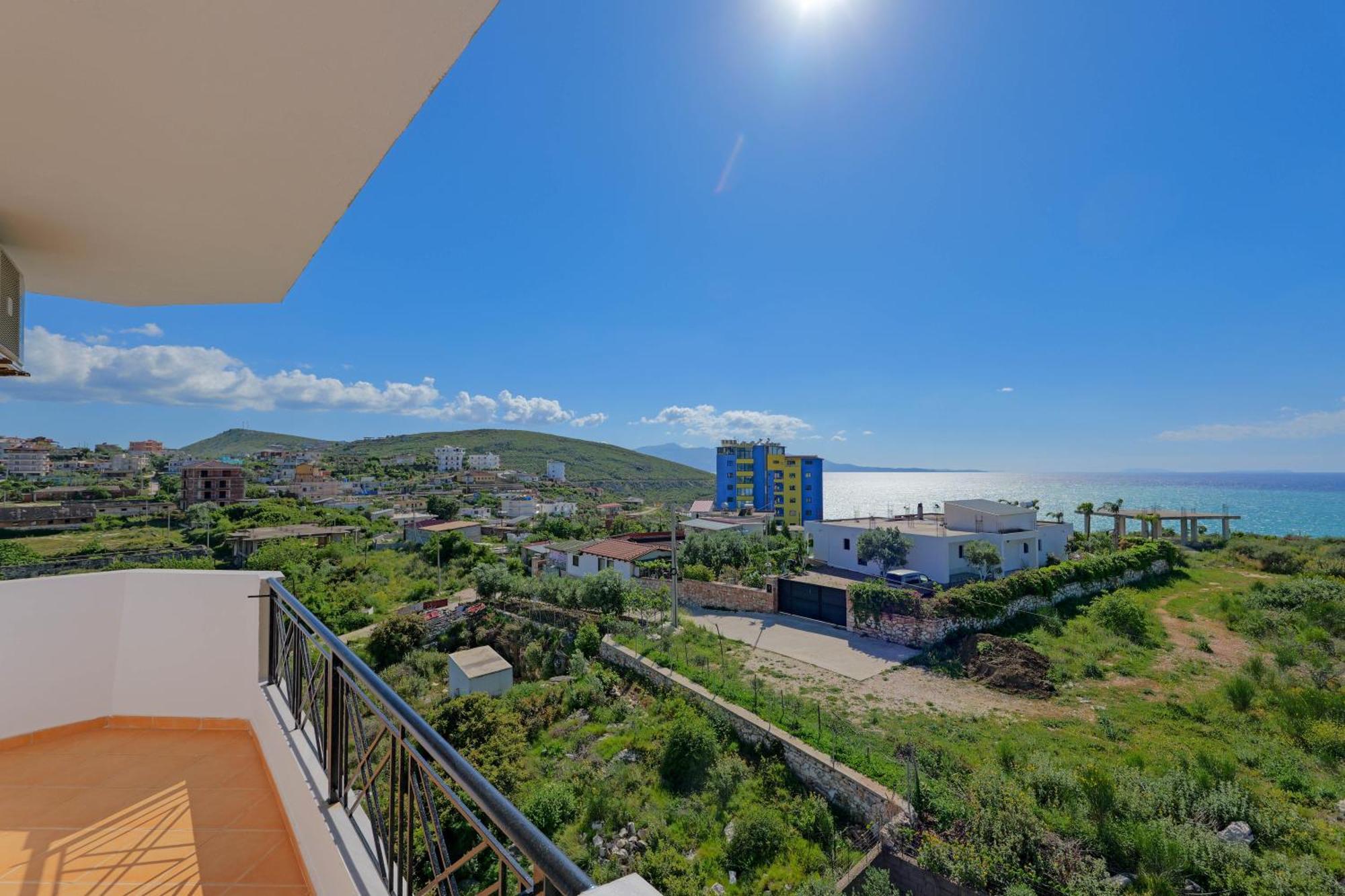 Hotel Holiday Sarande Luaran gambar