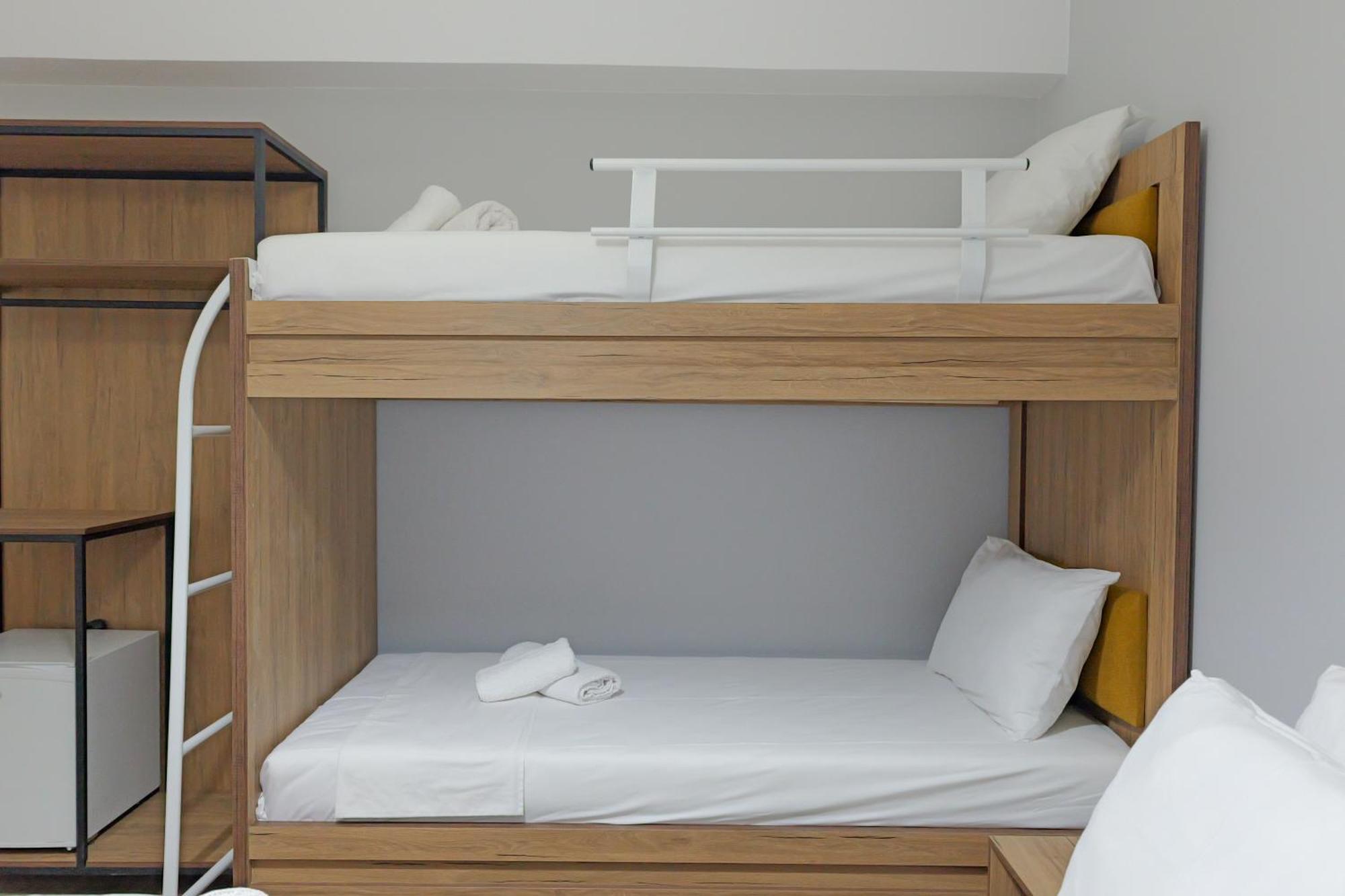 Hotel Holiday Sarande Luaran gambar