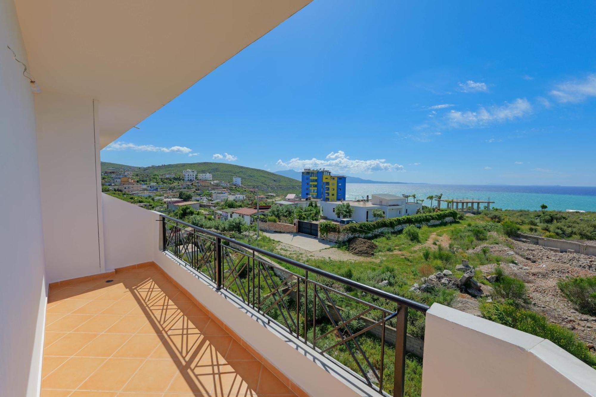 Hotel Holiday Sarande Luaran gambar